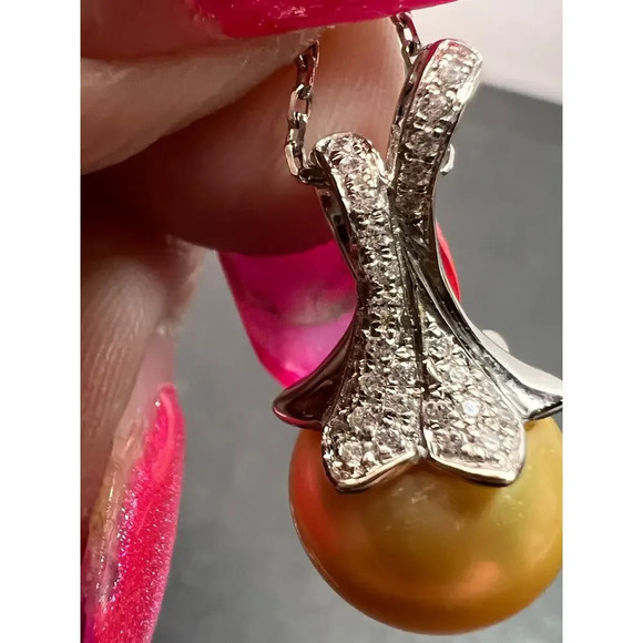 South seas pearl pendant and chain in sterling silver - Picture 8 of 11